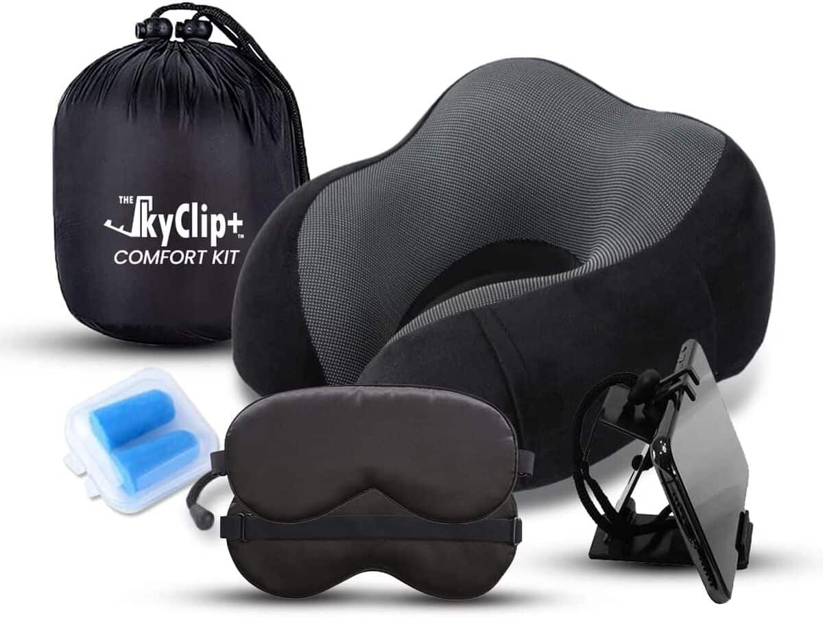 Test du kit de voyage SkyClip+ : oreiller mémoire et accessoires pratiques