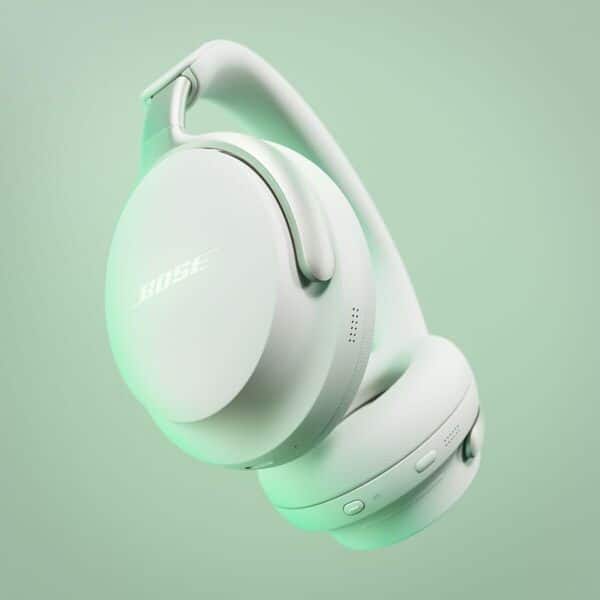 Bose QuietComfort Ultra Headphones, Casque sans fil à réduction de bruit avec audio spatial, Casque Bluetooth confortable avec micro intégré, jusqu’à 24 h d’autonomie de la batterie, Blanc Nuage