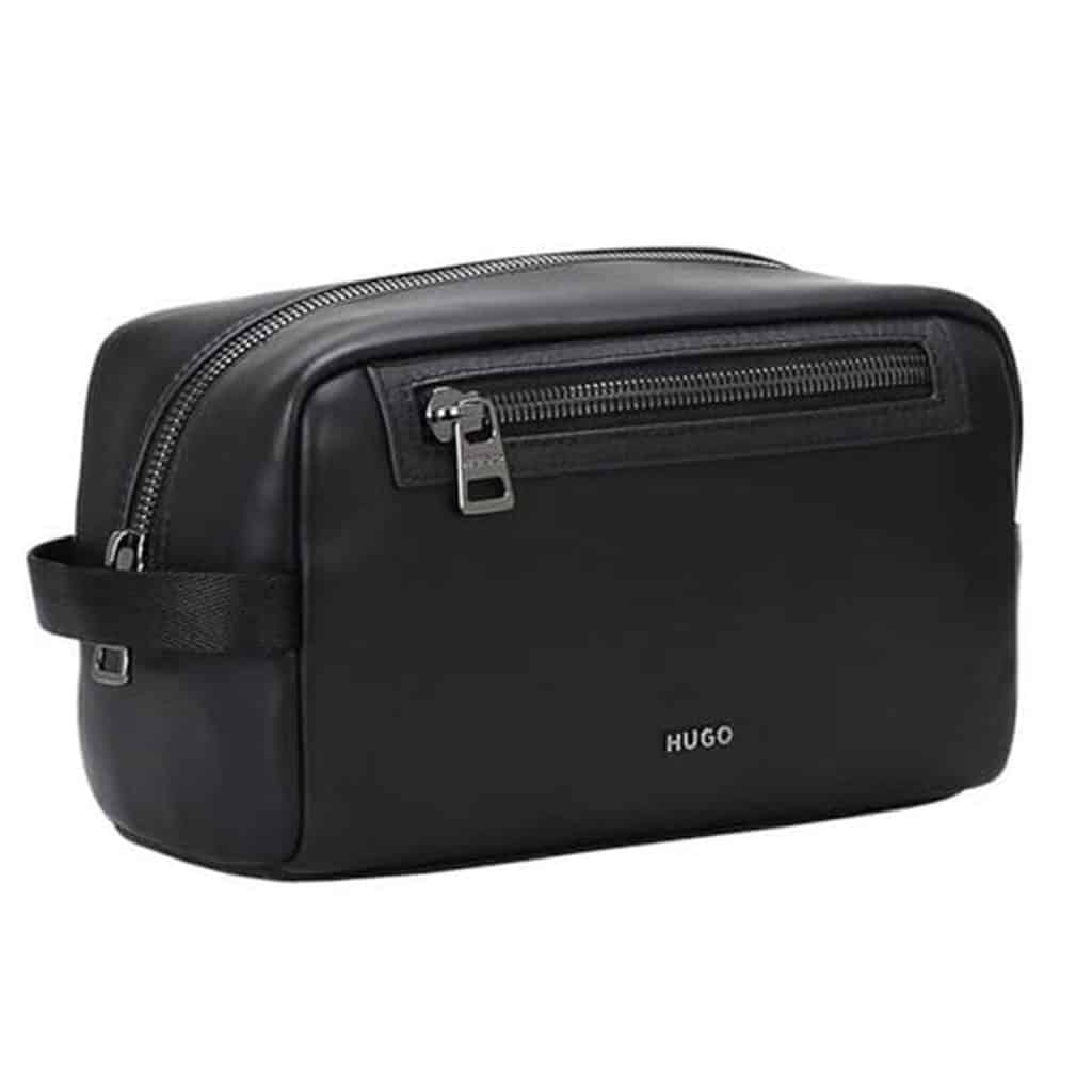 Test de la trousse de toilette homme Hugo Elliott 3.0, noir