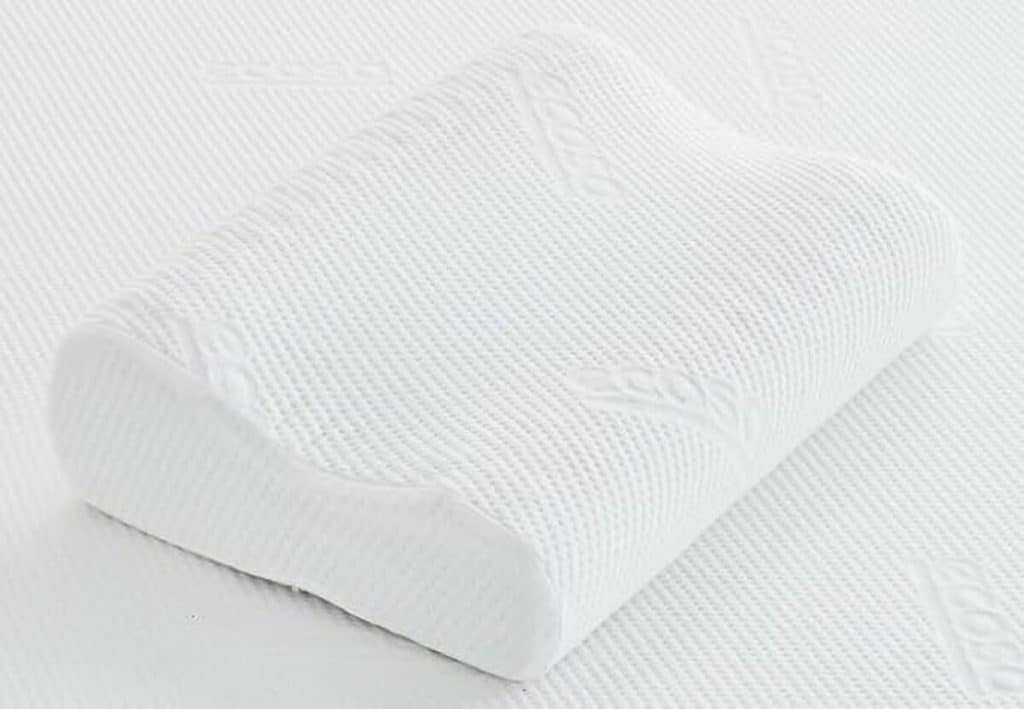 Test de l'oreiller réglable Ecosa en mousse à mémoire