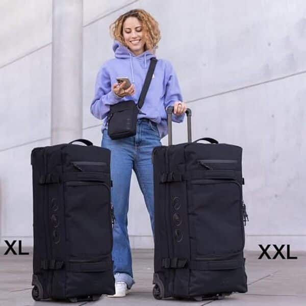 Découvrez notre test détaillé du sac de voyage à roulettes Sons of Aloha Kane XXL 140L noir. Capacité, confort, qualité : tous les avis pour bien choisir.